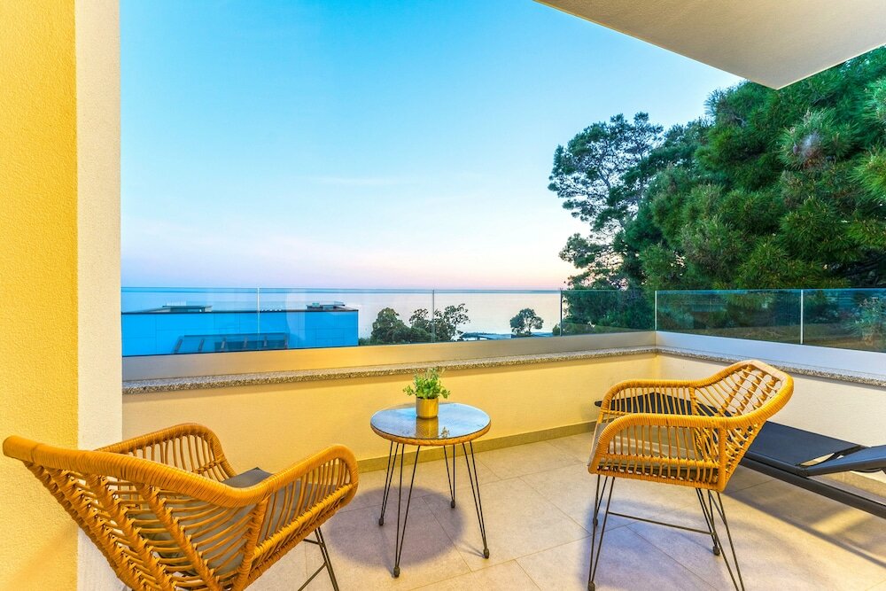 Фото Penthouse Apartment Perla with Jacuzzi