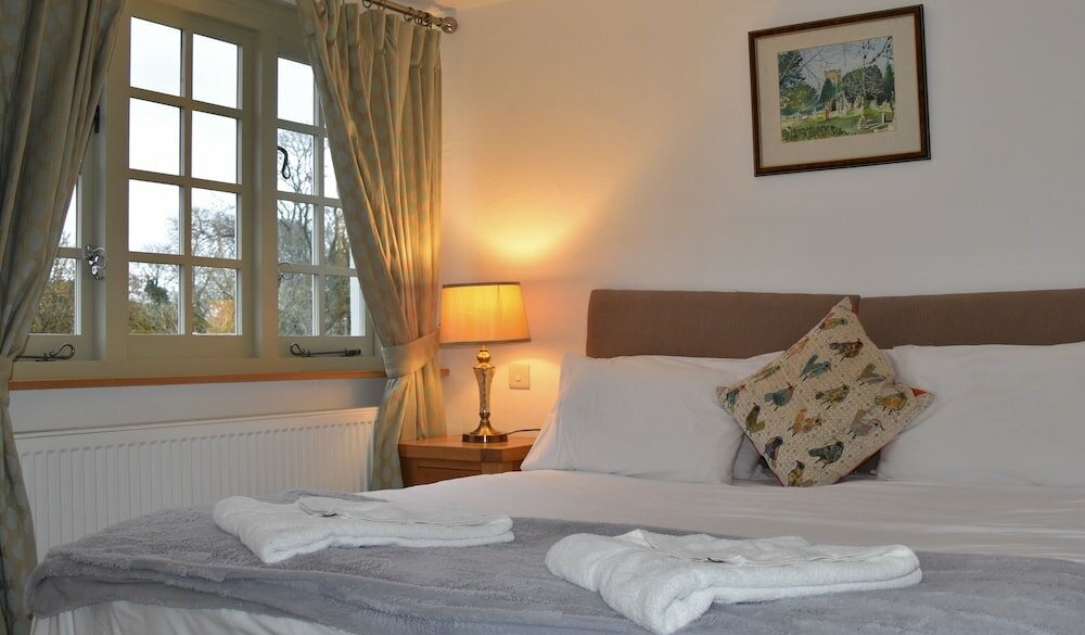 Фото Three Horseshoes