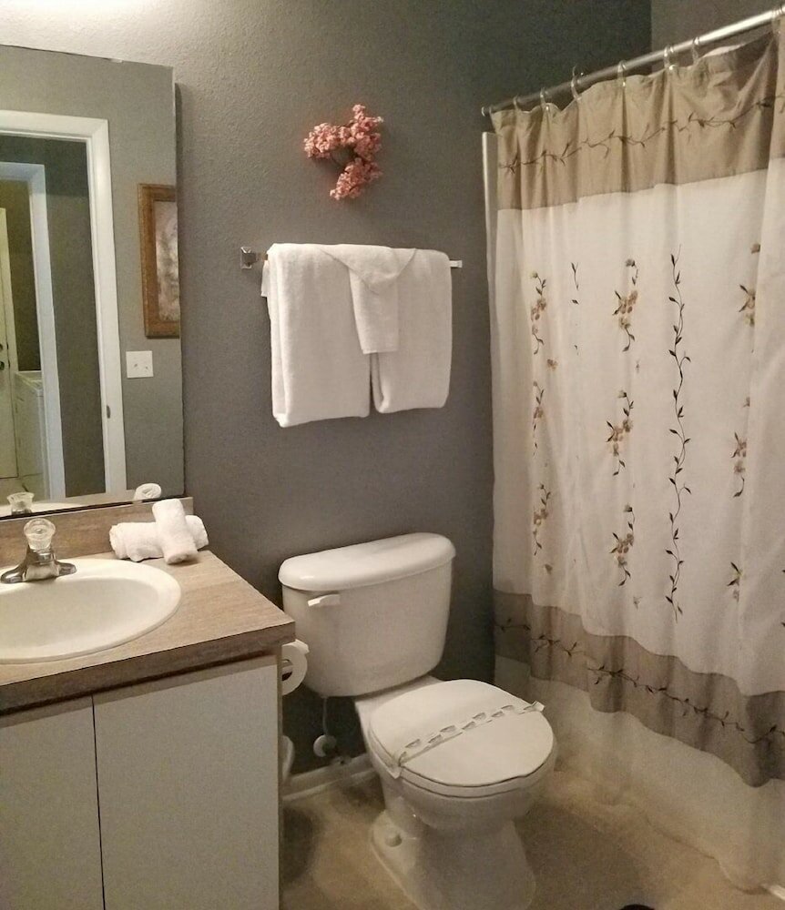 Фото Hl740bd 4 Bedroom Villa in Hampton Lakes