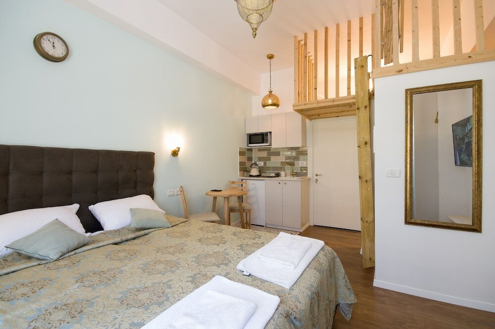 Фото 80 Jaffa St Mahne yehuda market location