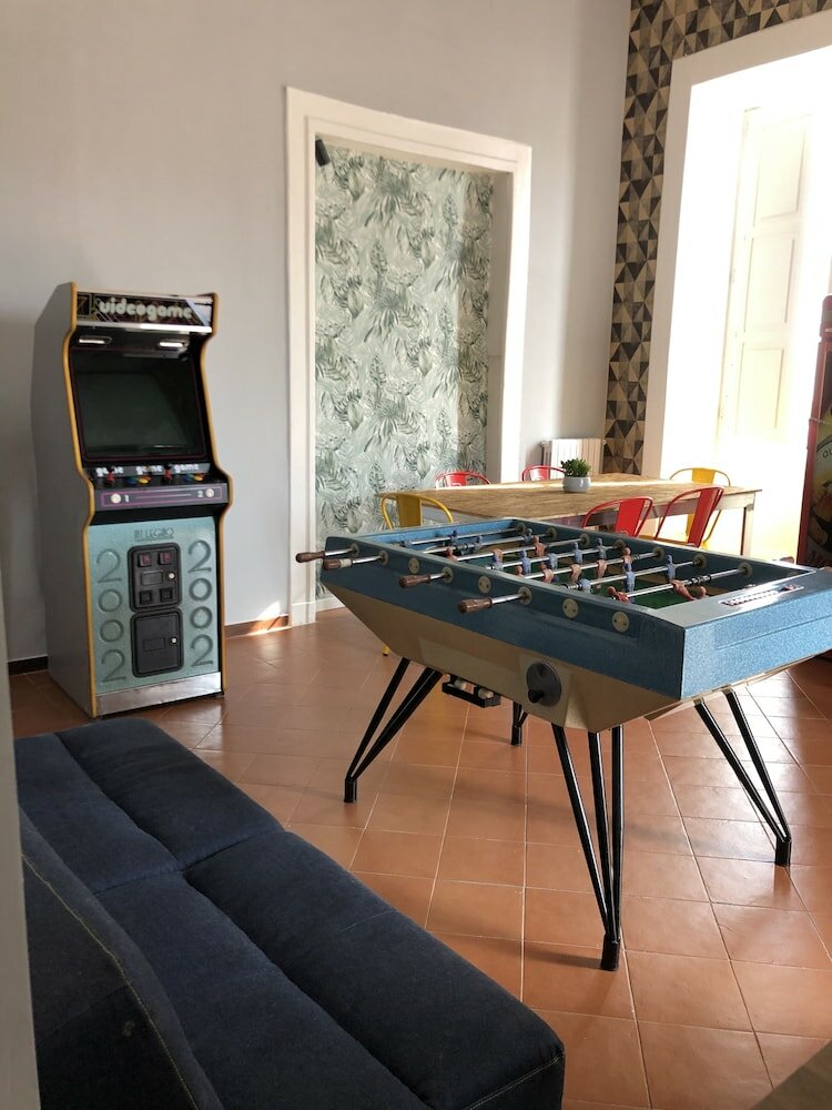 Фото H Hostel Friendly Accommodation