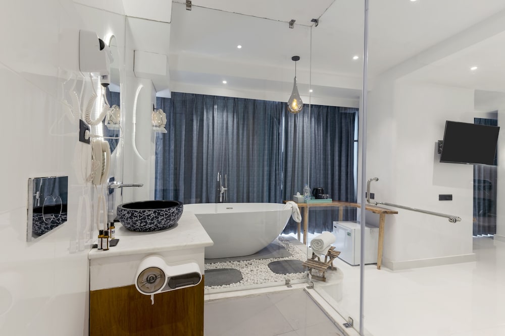 Фото Moustache Udaipur Luxuria