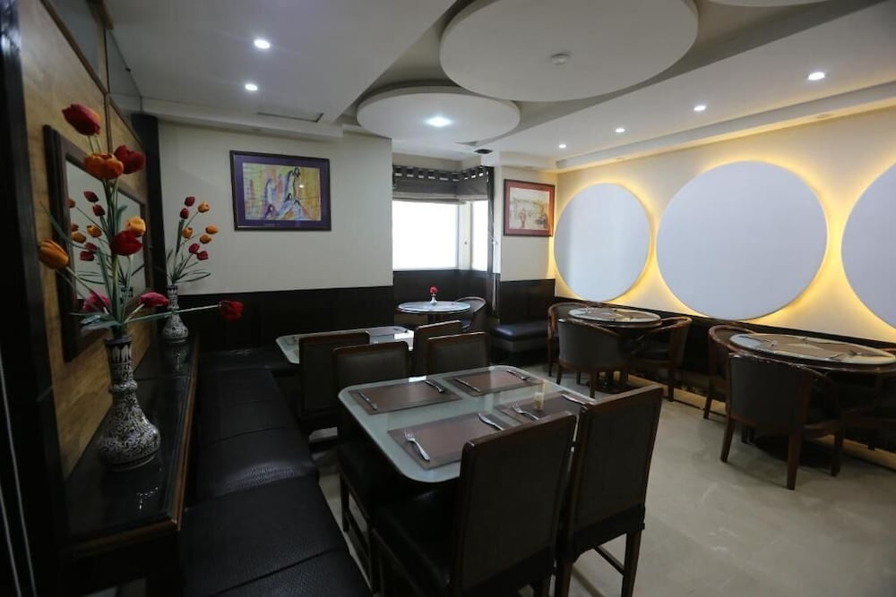 Фото City Centre Suites