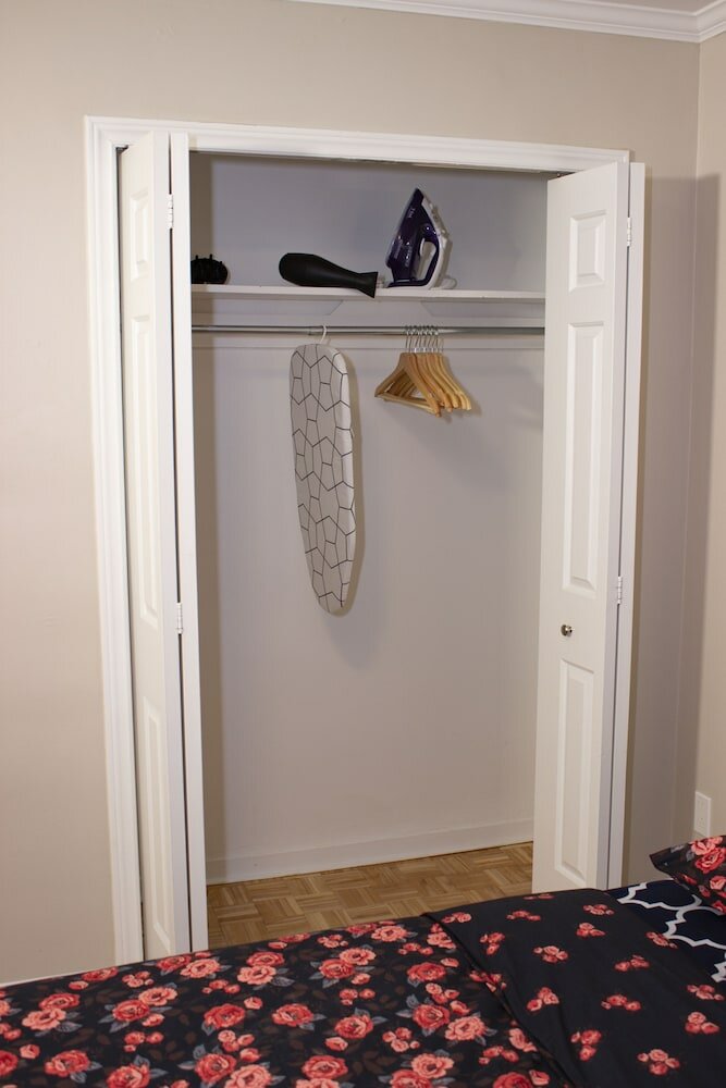 Фото Golden Castle In Montreal