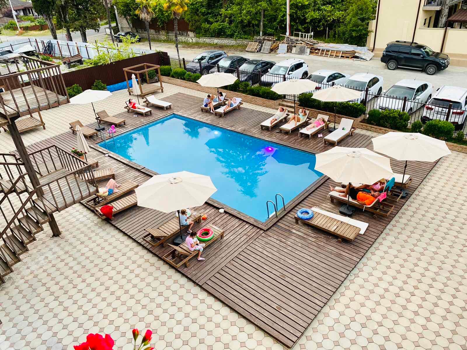 Фото отеля 2