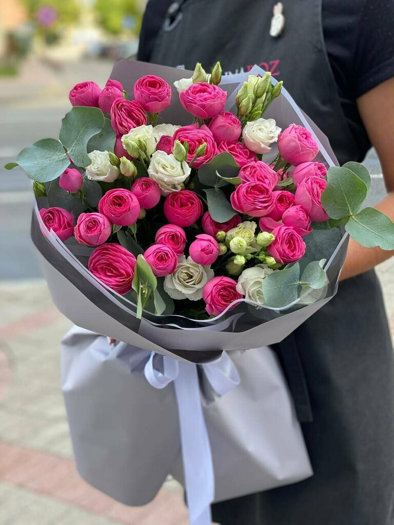 Flowers and bouquets delivery Dolinaroz, Minsk, photo
