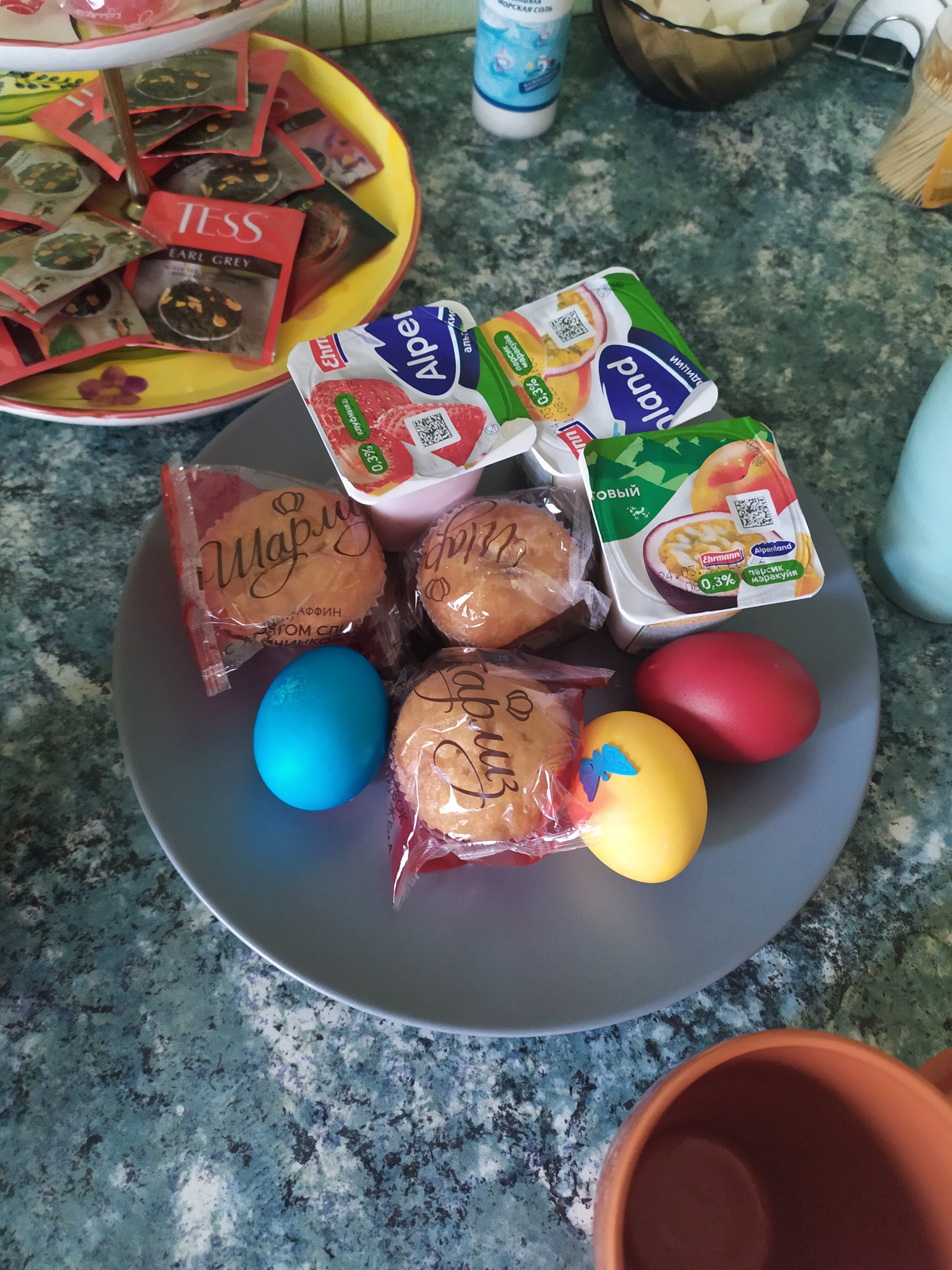 Фото Три зайца