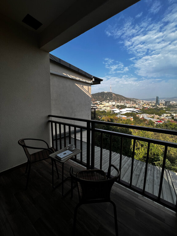 Фото Hotel Livin