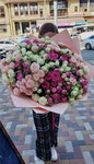 Your roses (45th Parallel Street, 2), flower shop