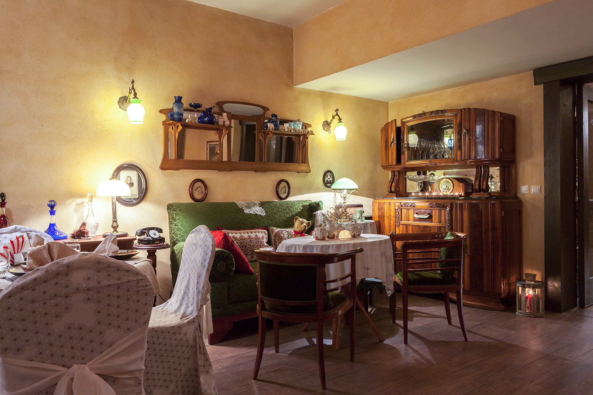 Фото отеля 2