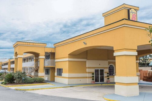 Гостиница Super 8 by Wyndham Baton Rouge/I-10 в Батон-Руж