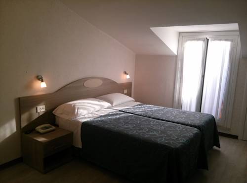 Фото Hotel Concorde