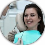 Dental Center Alyabina (ulitsa imeni General-mayora V.A. Glazkova, 13), clínica dental