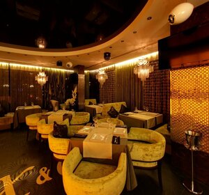 Гостиница X&o