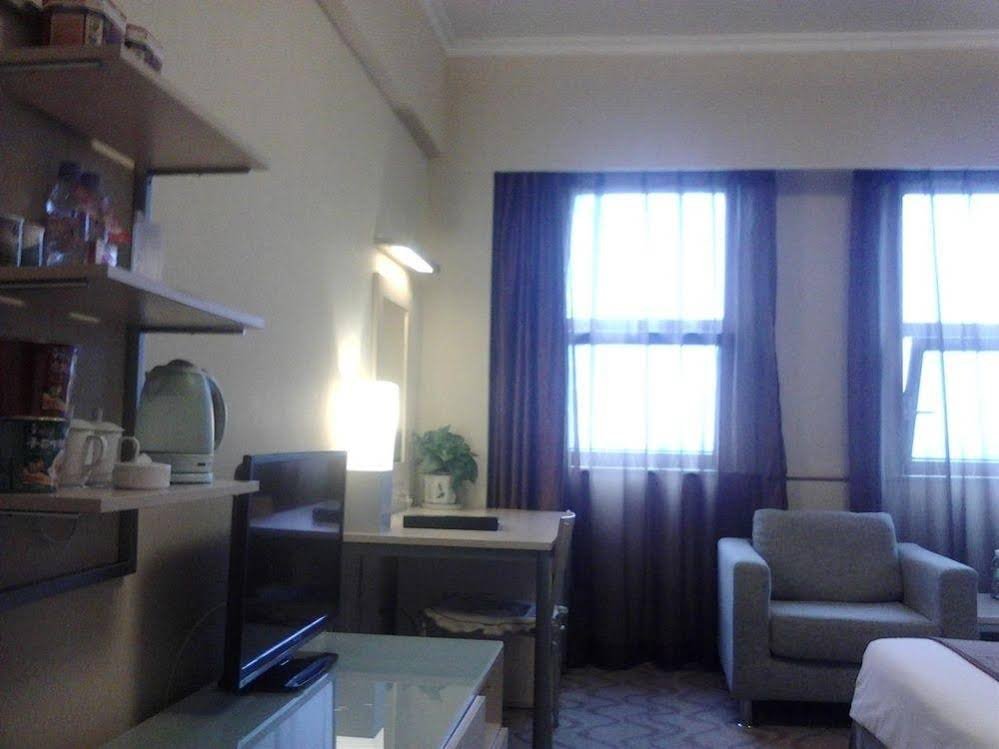 Фото Chongqing Milky Way Hotel