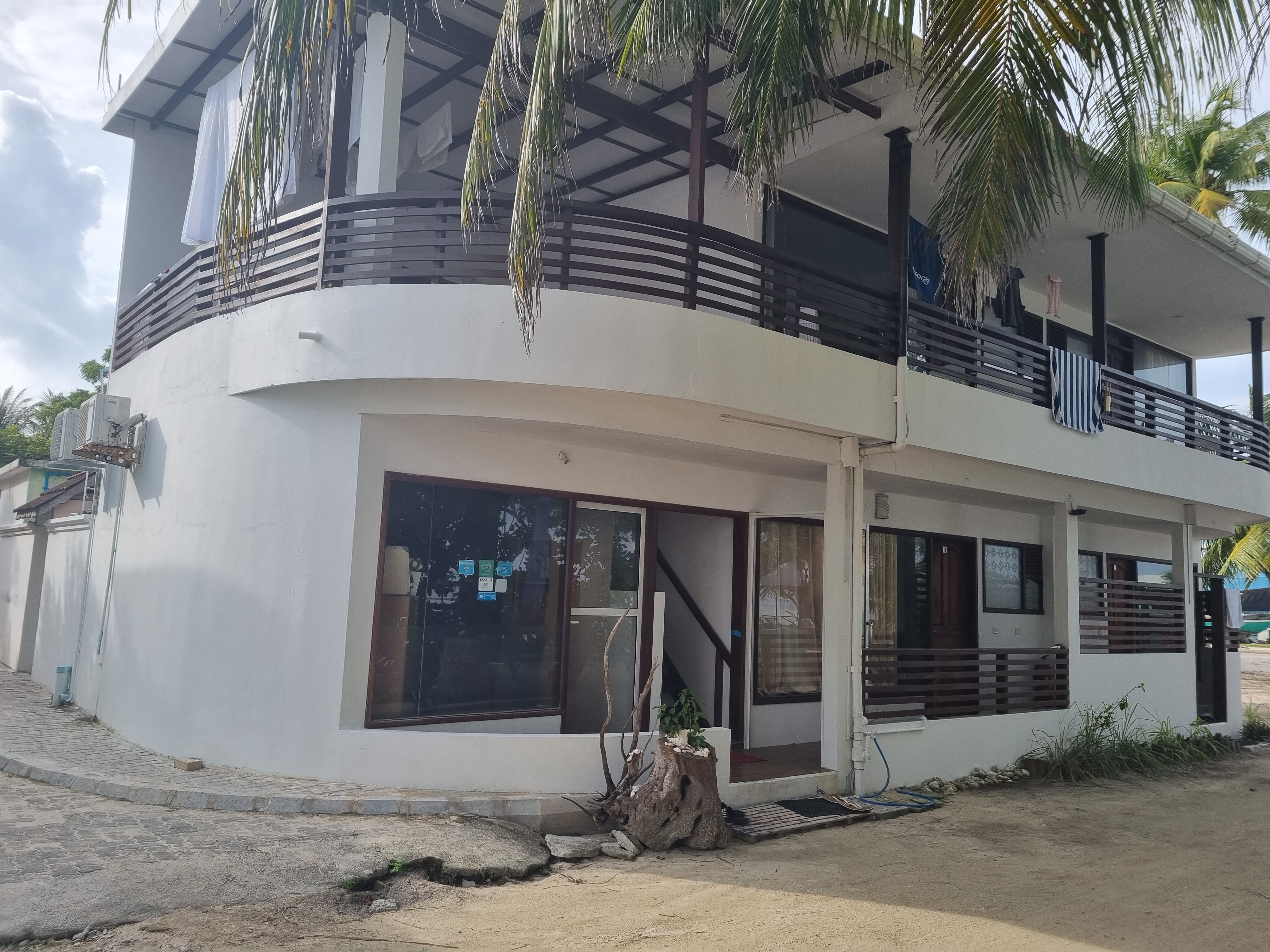 Фото Liberty Guest House Maldives