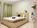 Sunny Days (Bakinskaya Street, 29) ، سكن للإيجار اليومي