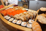 Tottori sushi (Ақтау, 13-ші шағын аудан, 25А), тамақ және түскі астарды жеткізу  Ақтауда