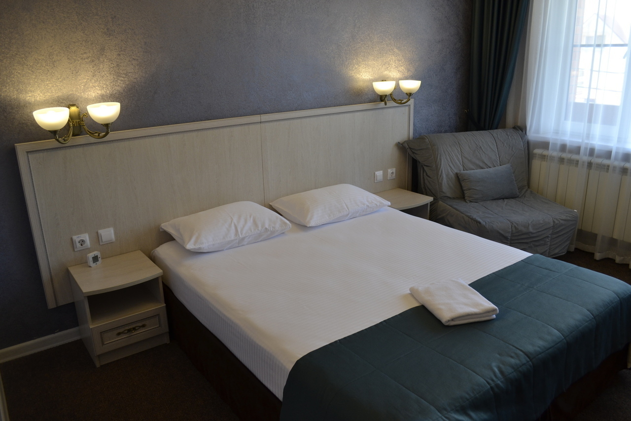 Фото отеля 1