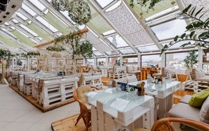Loft-restoran Na Kryshe (City of Kazan, Baumana Street, 82), restaurante