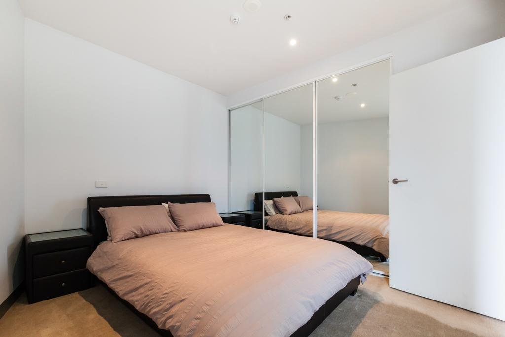 Фото River - Beyond a Room Private Apartments