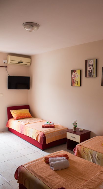 Фото Hotel Adria