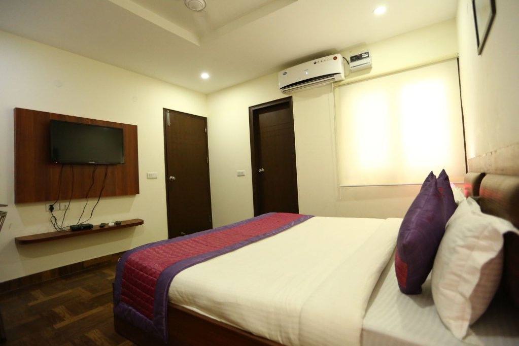Фото Hotel Aerotech