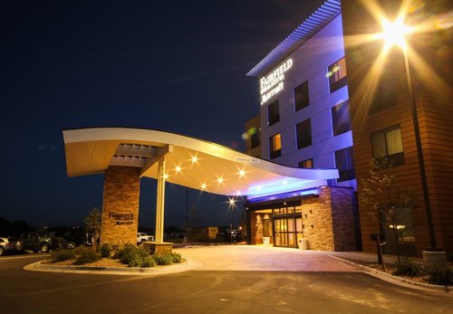 Гостиница Fairfield Inn and Suites Denver Northeast Brighton