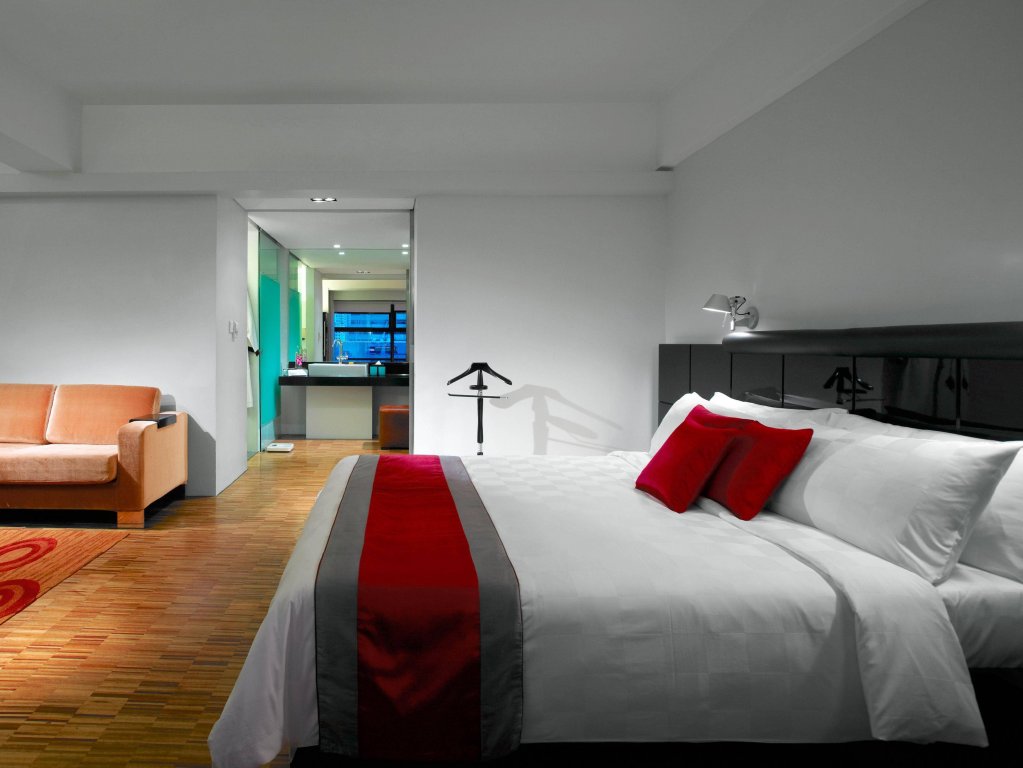 Фото Hotel Maya Kuala Lumpur