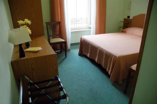 Гостиница Hotel Splendid в Монтекатини-Терме