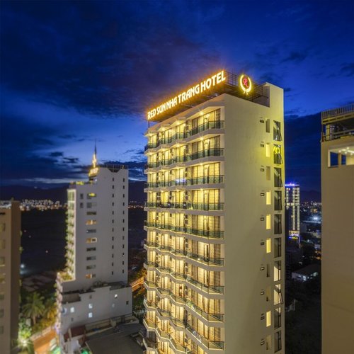 Гостиница Red Sun Nha Trang Hotel в Нячанге