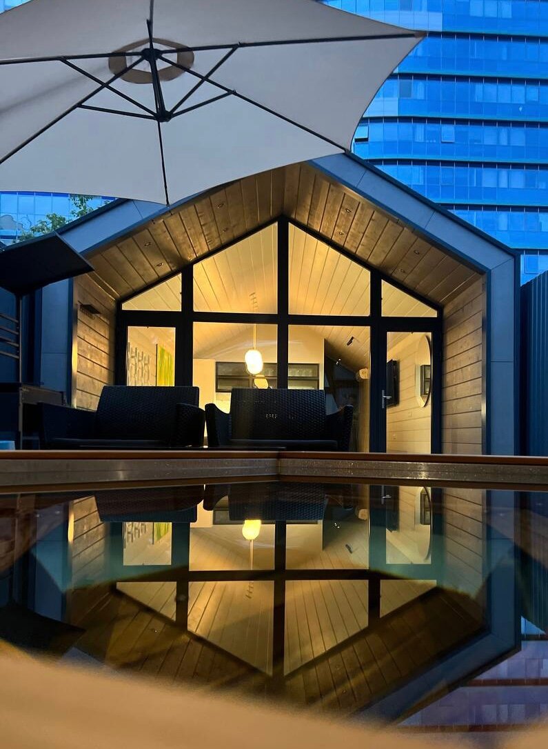 Фото отеля 2