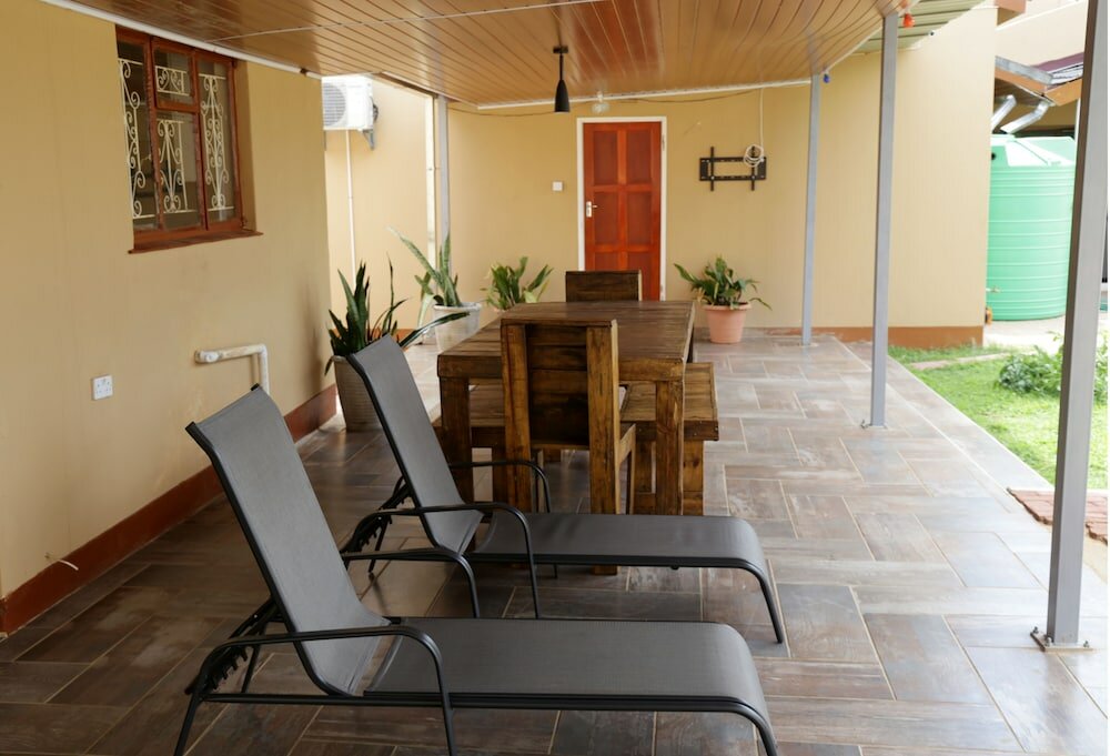 Фото Haithoms Tlokweng