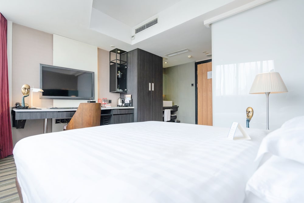 Фото Chongqing Landyatt Park Hotel