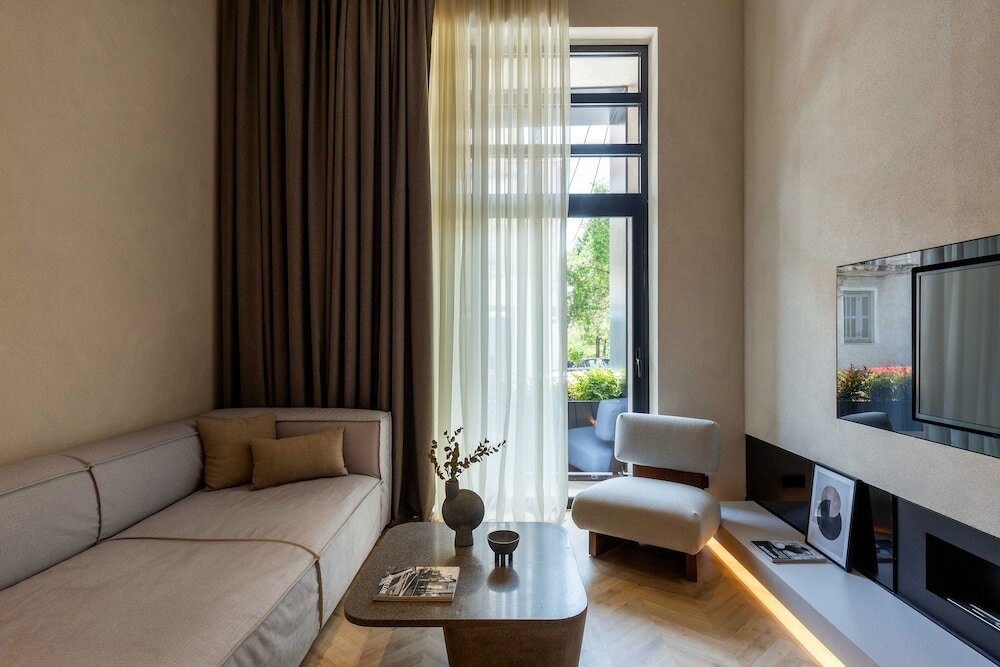 Фото The Newel Psychiko