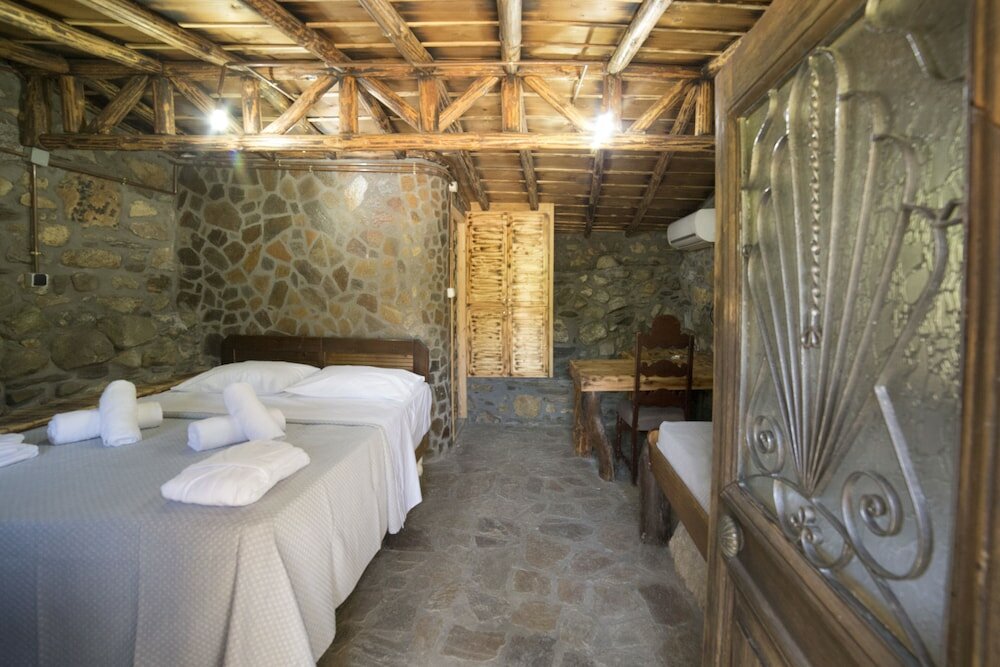 Фото Captain Ikaros