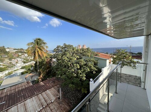 Гостиница Gulfview Townhouse With Pool and Jacuzzi