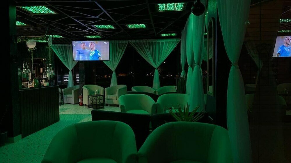 Фото Green Hills Hotel