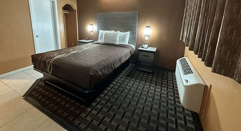 Фото New Corral Motel