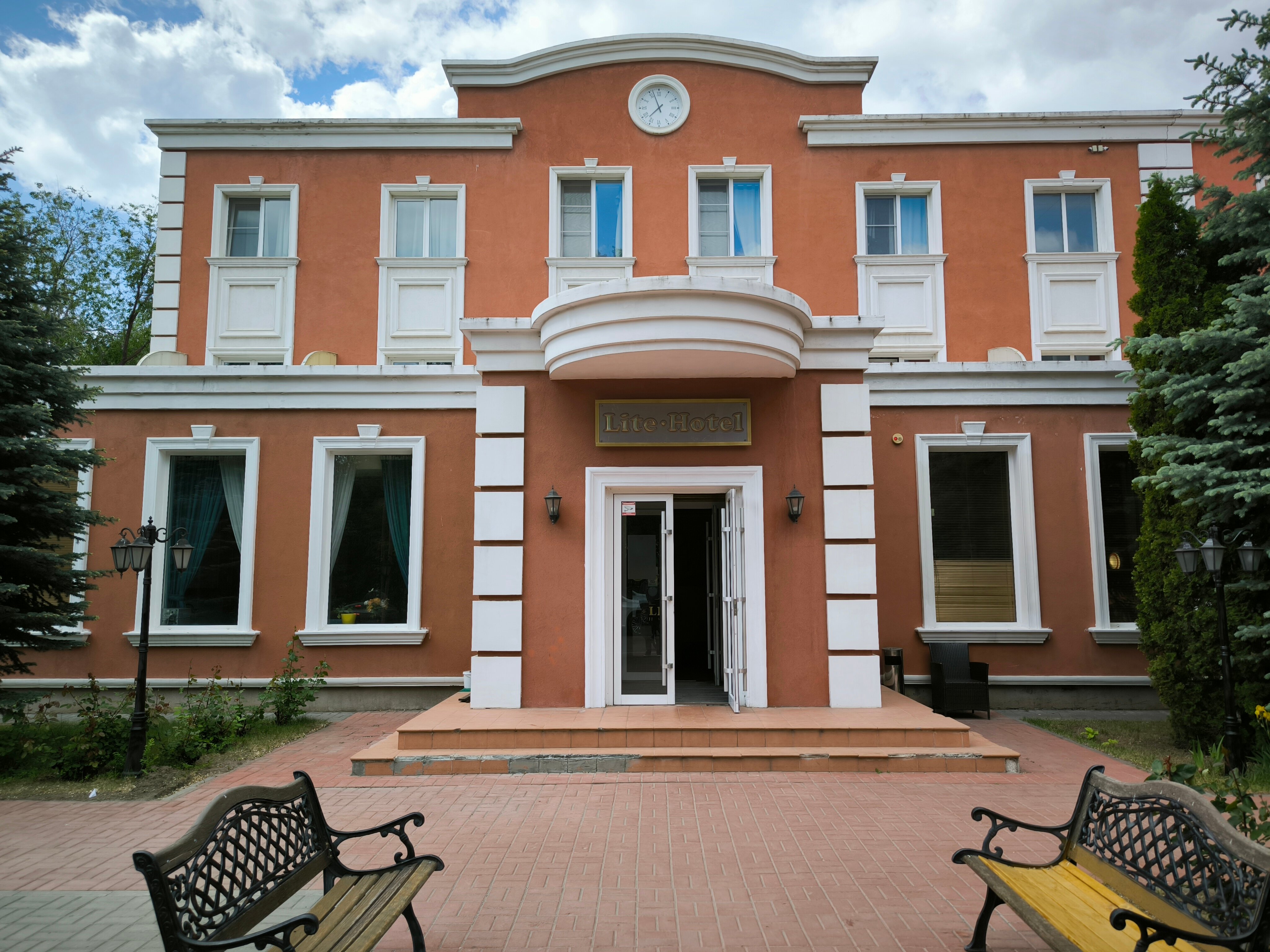 Фото Лайт Отель