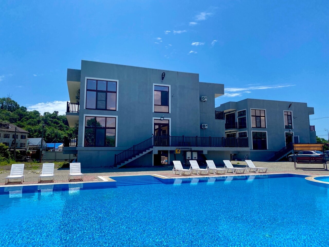 Фото отеля 2