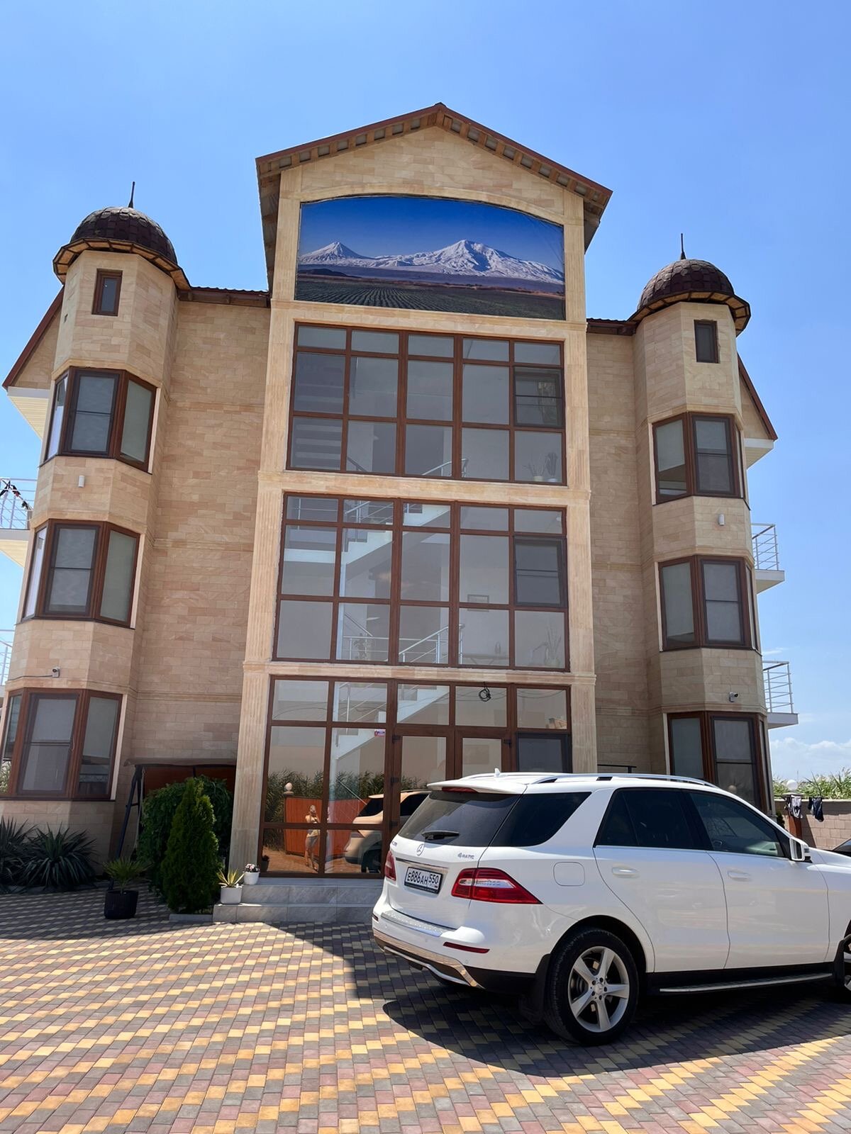 Фото отеля 3