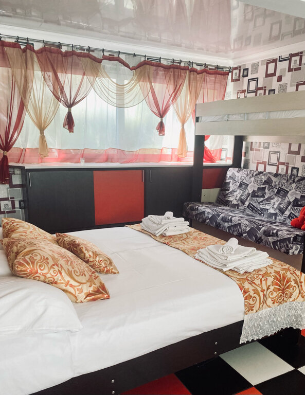 Фото Зеленый дворик