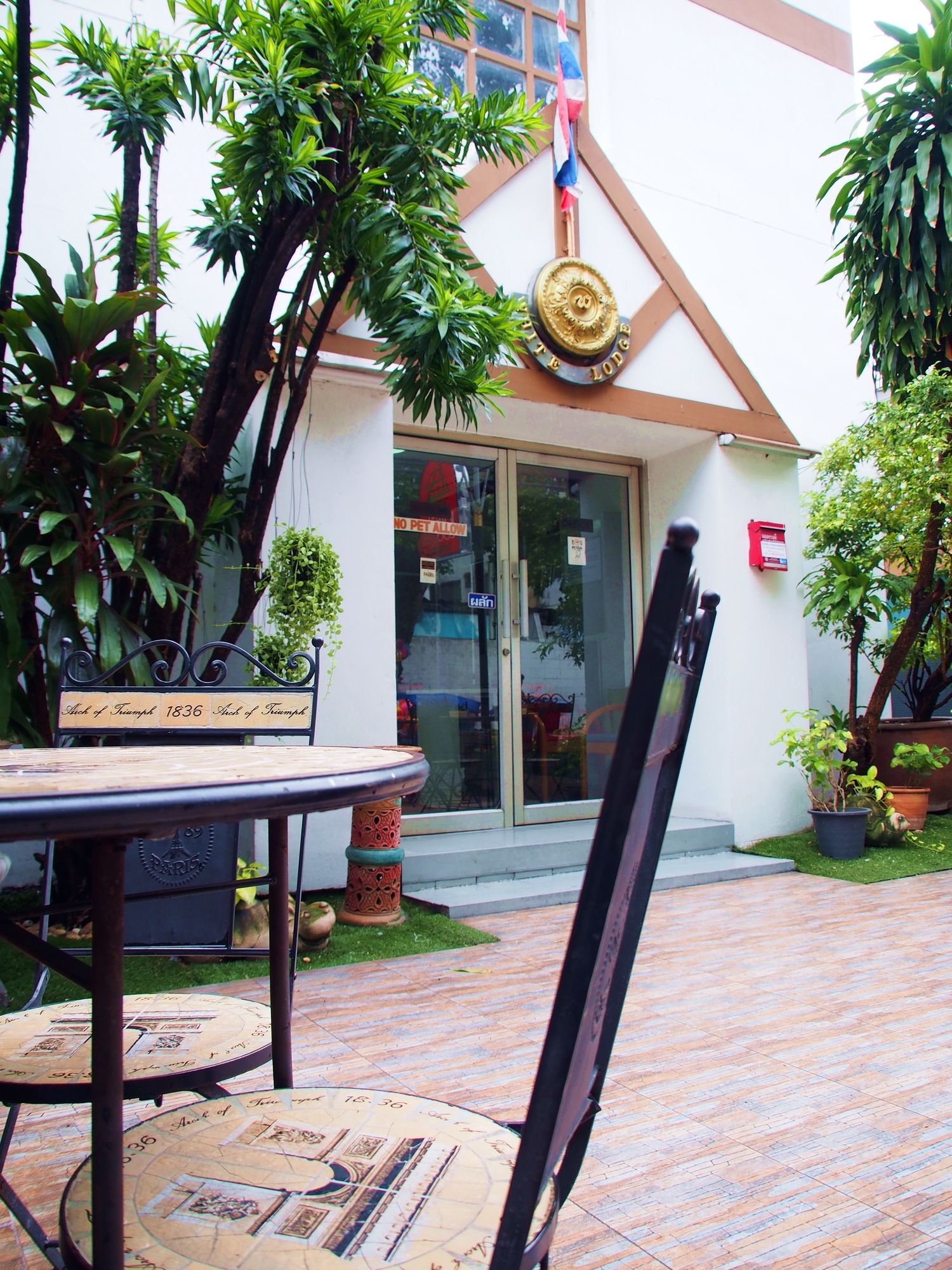 Фото White Lodge