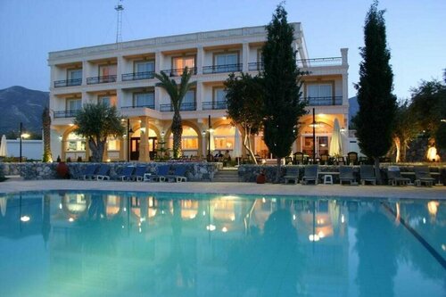 Гостиница Altinkaya Holiday Resort в Кирении