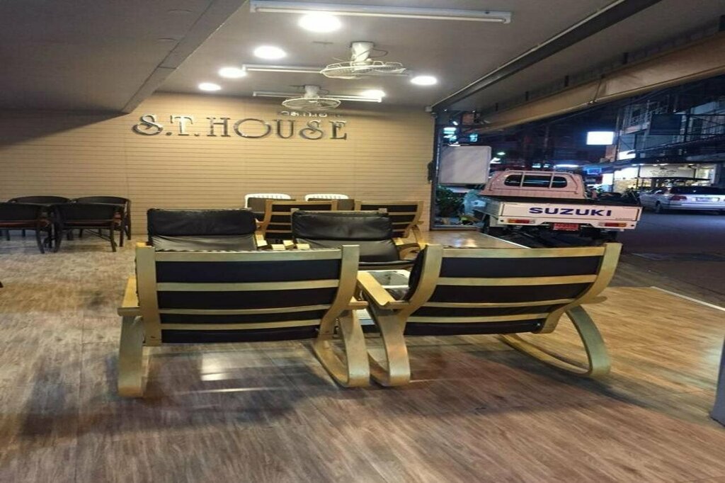 Hotel St House, Pattaya, photo