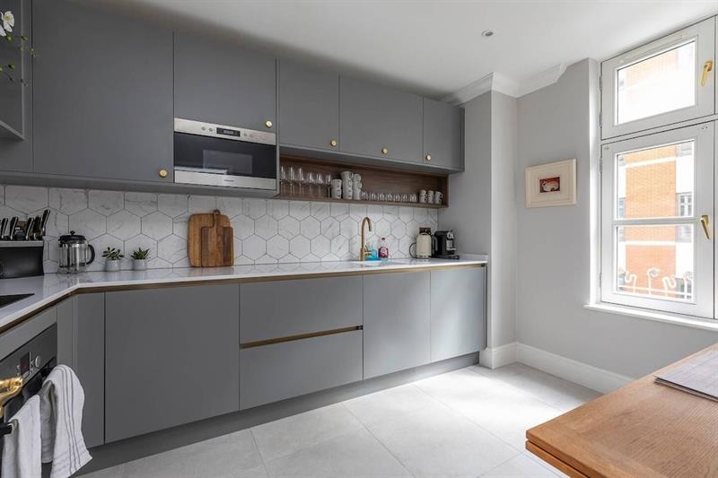 Фото Altido Beautiful 2 bed apt in Mayfair, close to Tube