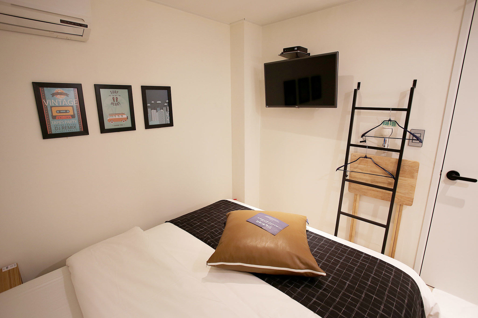 Фото Hotel Millhaus Shinchon