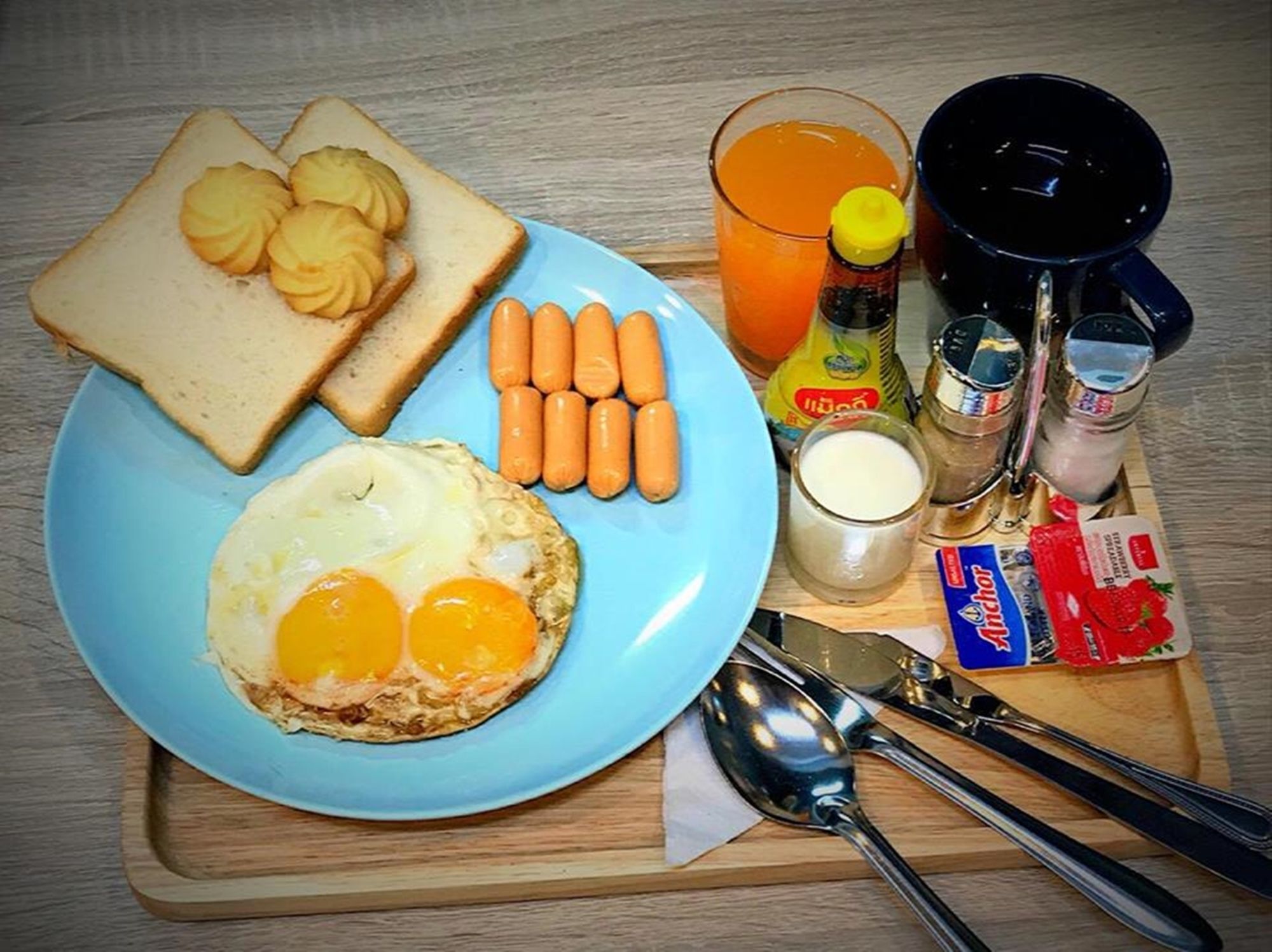 Фото Zee Thai Hostel