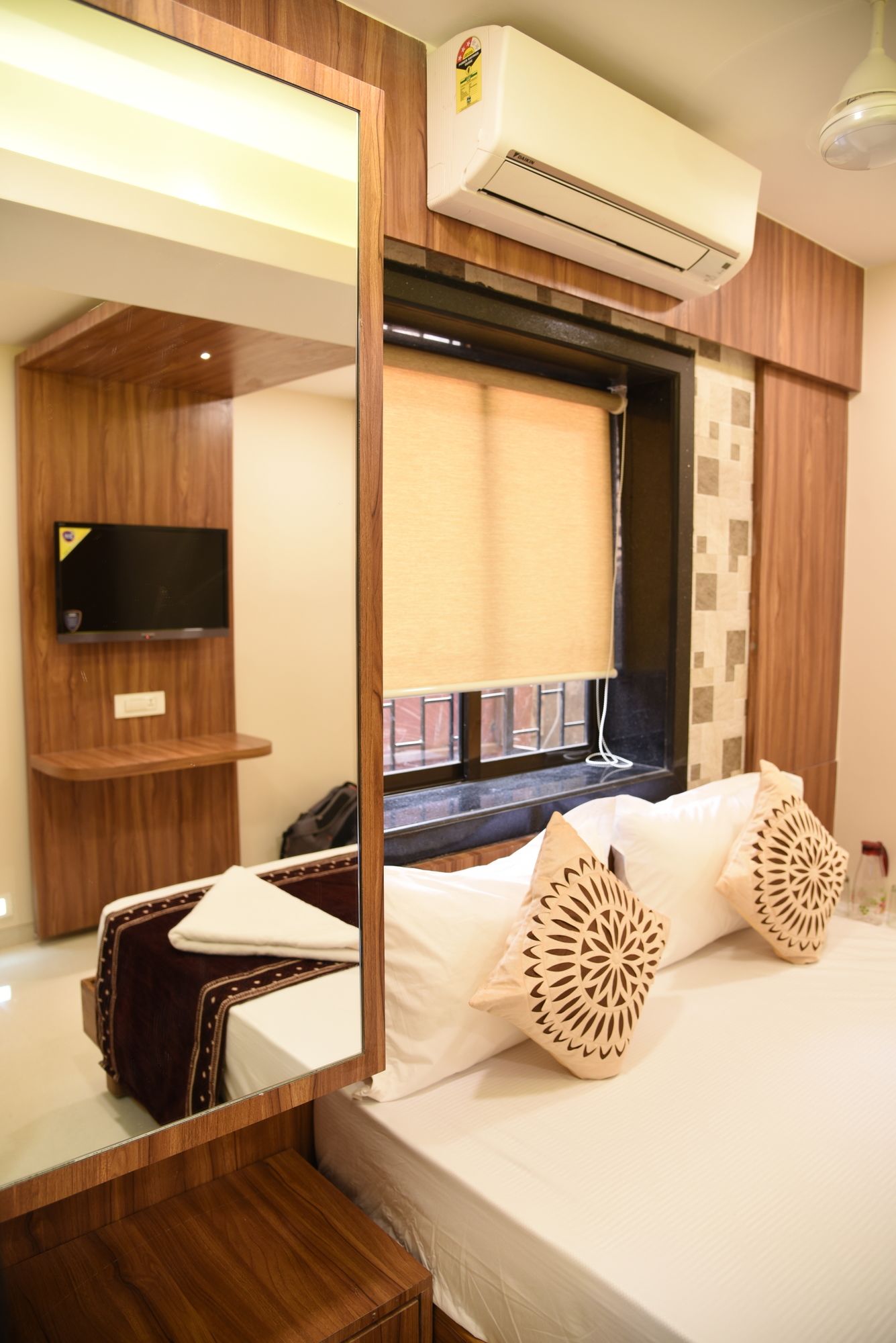 Фото Hotel Flora Fountain